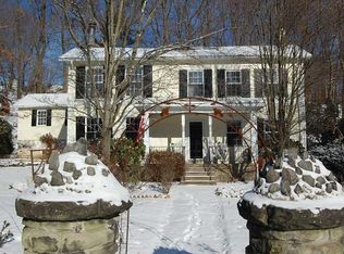 3931 Mount Royal Blvd, Allison Park, PA 15101