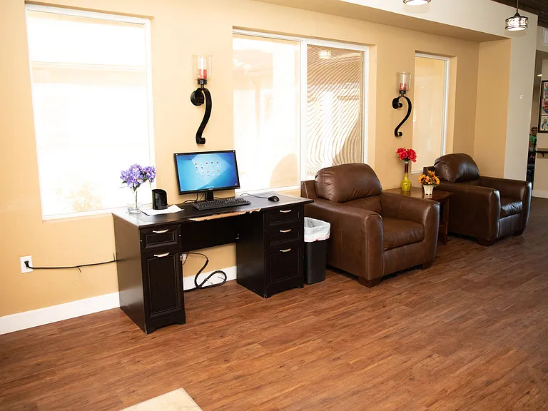 Heritage Glen Apartments — Photo 4