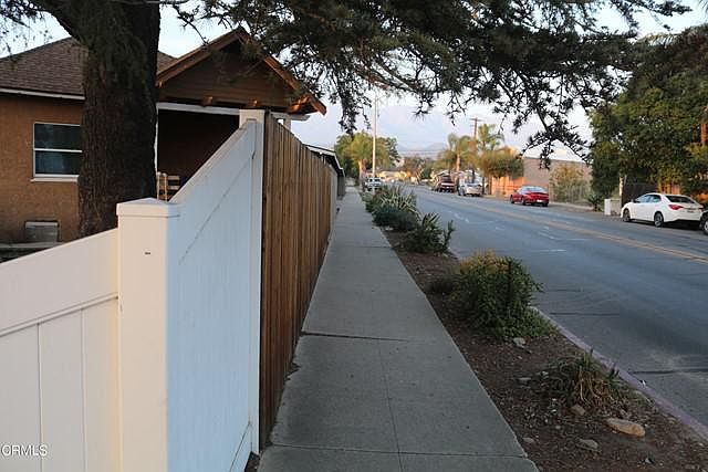 2nd image of 310 N Ojai St