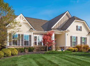 1825 Hazelwood Dr, Pataskala, OH