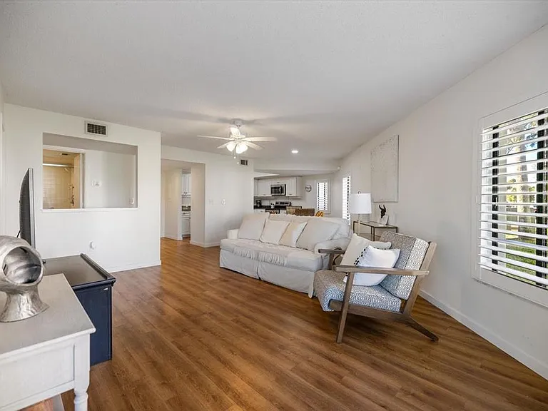 822 Capri Isles Blvd #107 — Photo 23