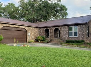 1219 Whitehouse Rd, Summerville, SC 29486