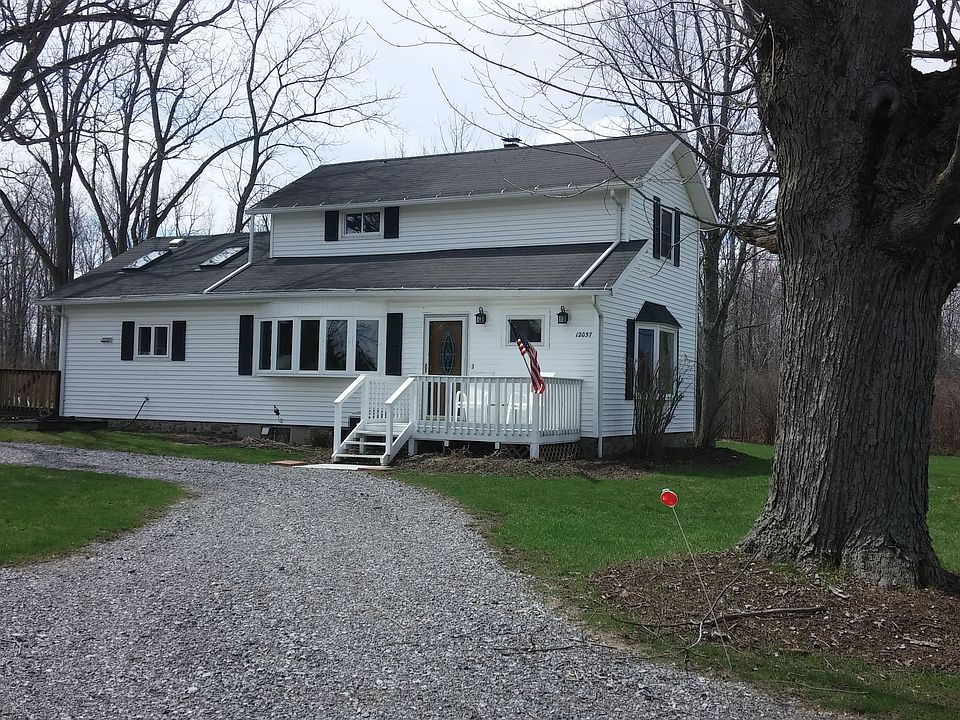 2nd image of 12037 Rapids Road