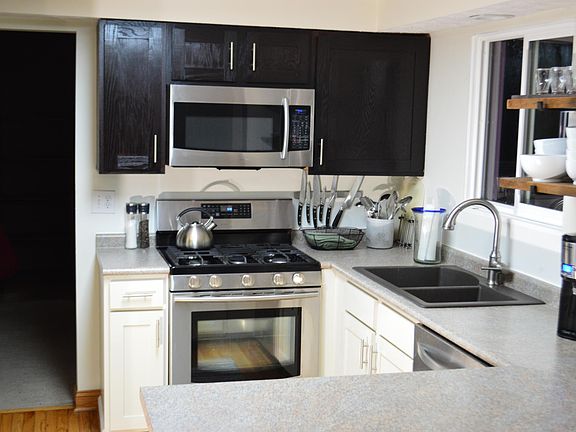 2nd image of 3784 Dolomite Dr