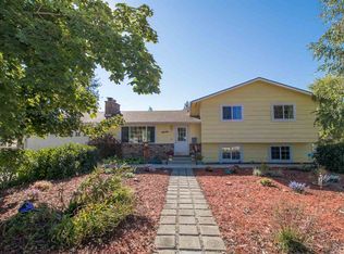 5306 E Elk To Highway Rd, Elk, WA 99009