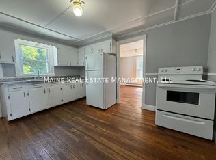 5 Williams St APT 2, Waterville, ME 04901