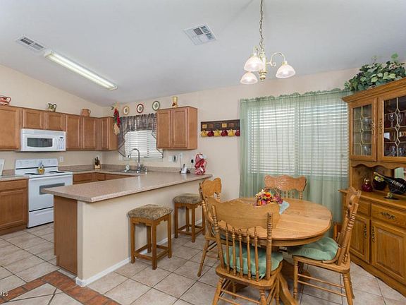 3rd image of 23243 W Ashleigh Marie Dr