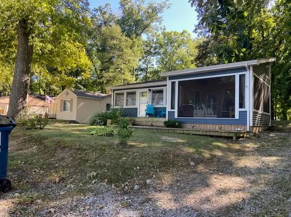 3805 W Shady Side Rd, Angola, IN 46703