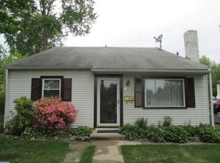 614 Barclay Ave, Morrisville, PA 19067