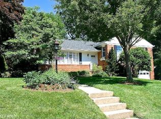 1710 Oak Ln, Mc Lean, VA 22101