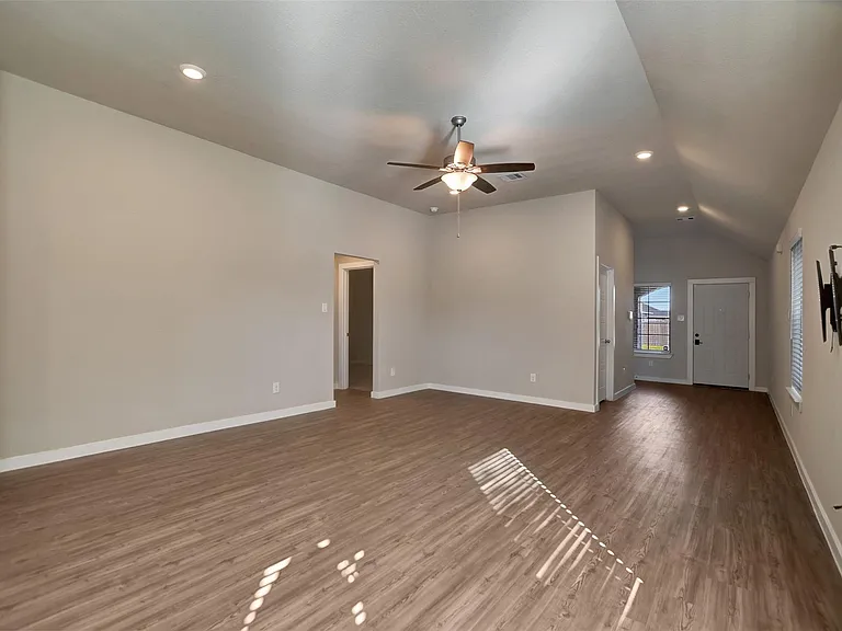 6419 Purple Wreath Way — Photo 10
