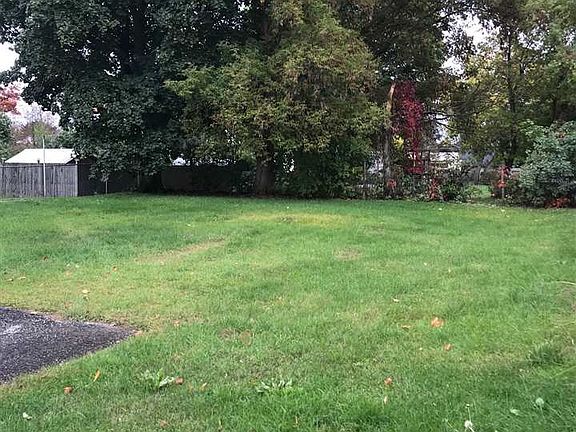 3rd image of 111 Jersey Ave
