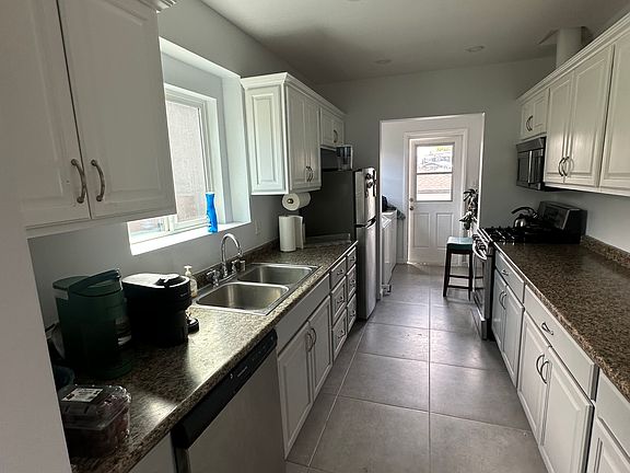 5th image of 8017 Campion Dr