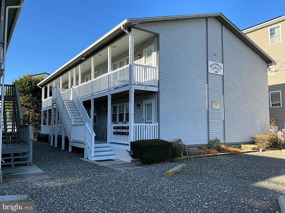 1st image of 118 38th St APT 6