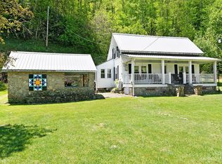2851 Love Joy Rd, Waynesville, NC 28716