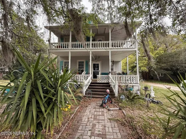 324 N WALNUT Street, Starke, FL 32091