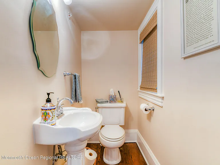16 Abbott Ave — Photo 18