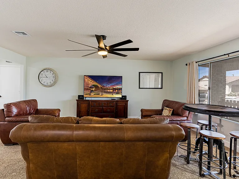 2312 Warbler Ln — Photo 3