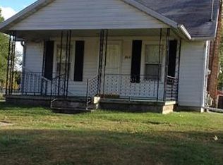 903 E Maple St, Frankton, IN 46044