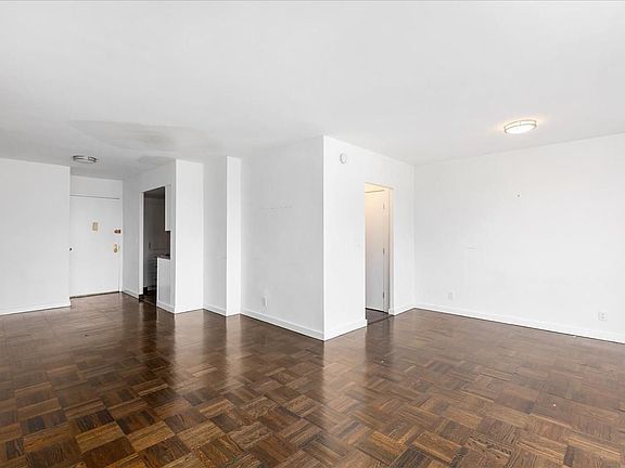 4th image of 401 E 86th St APT 20M