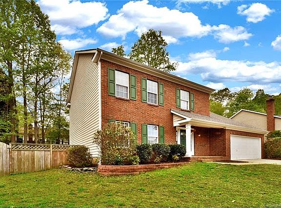 2nd image of 144 Meadow Pond Ln