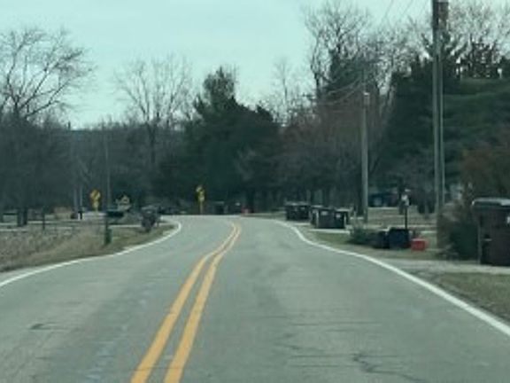 Exterior Neighborhood (street photo)