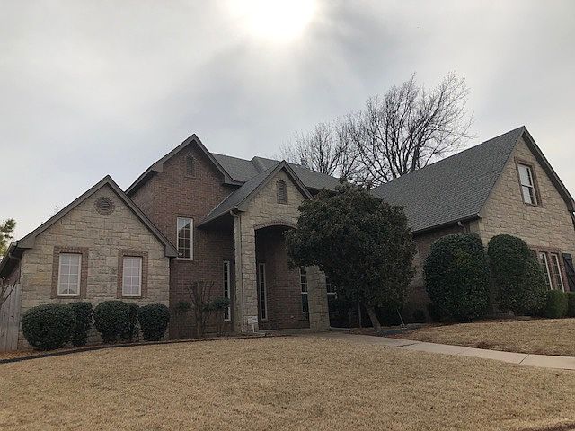 1st image of 2809 Amesbury Lake Dr
