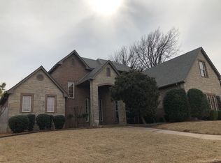 2809 Amesbury Lake Dr, Edmond, OK 73013