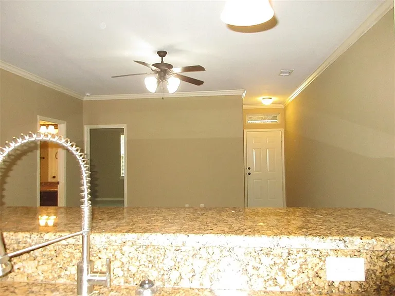 2907 Old Ironsides Dr — Photo 16
