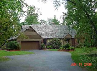 3023 Valley Pine Dr, Schenectady, NY 12303