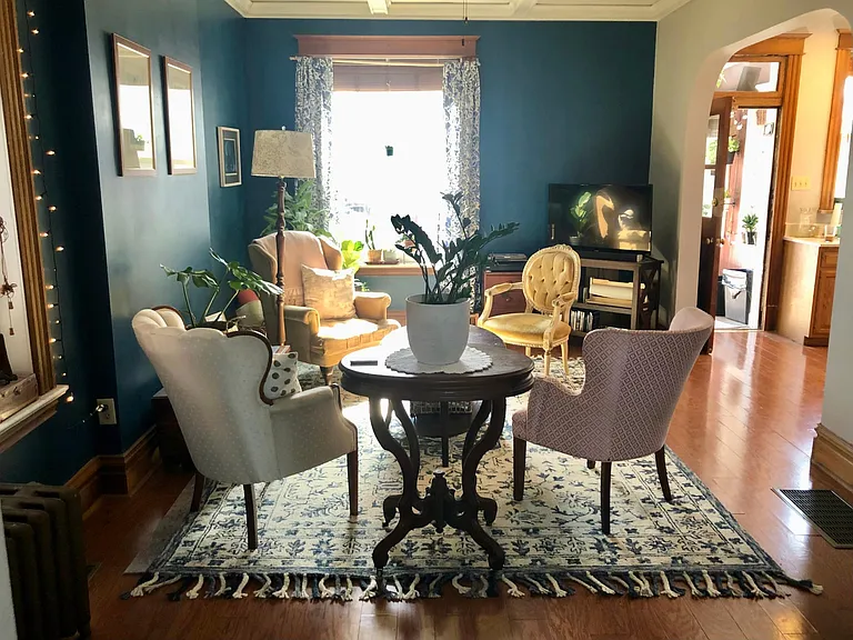 Livingroom area