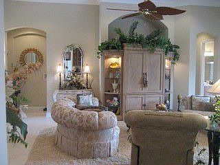 2nd image of 15850 Delasol Ln