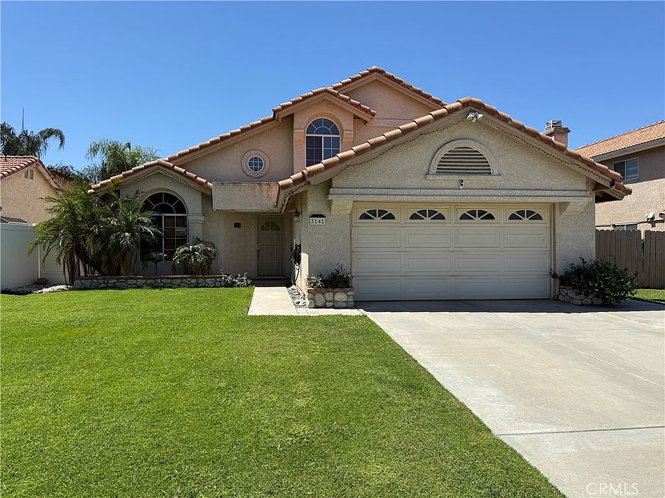 1st image of 3141 Daniel Dr