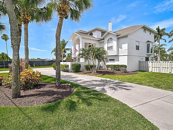 3rd image of 320 Ringling Point Dr