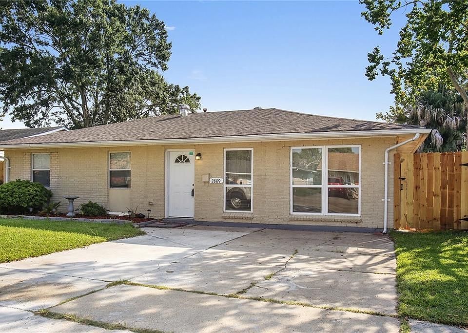 1st image of 2889 Glenbrook Dr