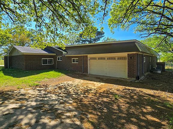 5th image of 3452 Lindale Rd