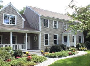 157 Common Ln, Beverly, MA 01915
