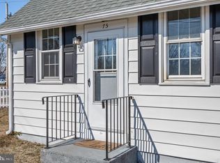 75 S Washington Dr, Pennsville, NJ 08070