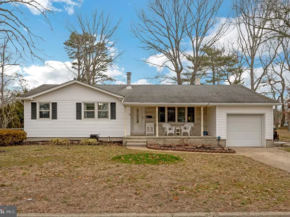 400 Kirklin Ave, Linwood, NJ 08221