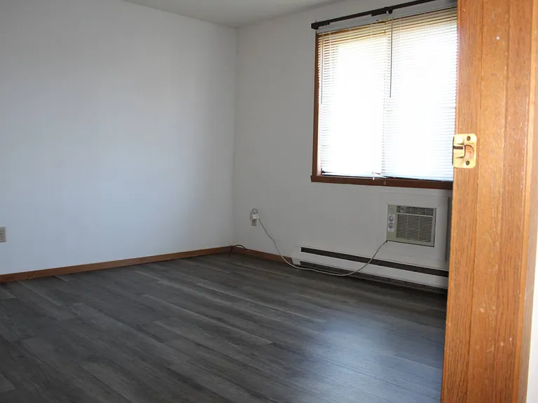 1016 N Maple St #B — Photo 5