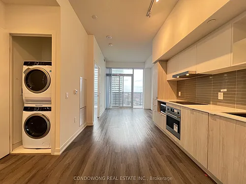 138 Downes St #4006 Photo 1