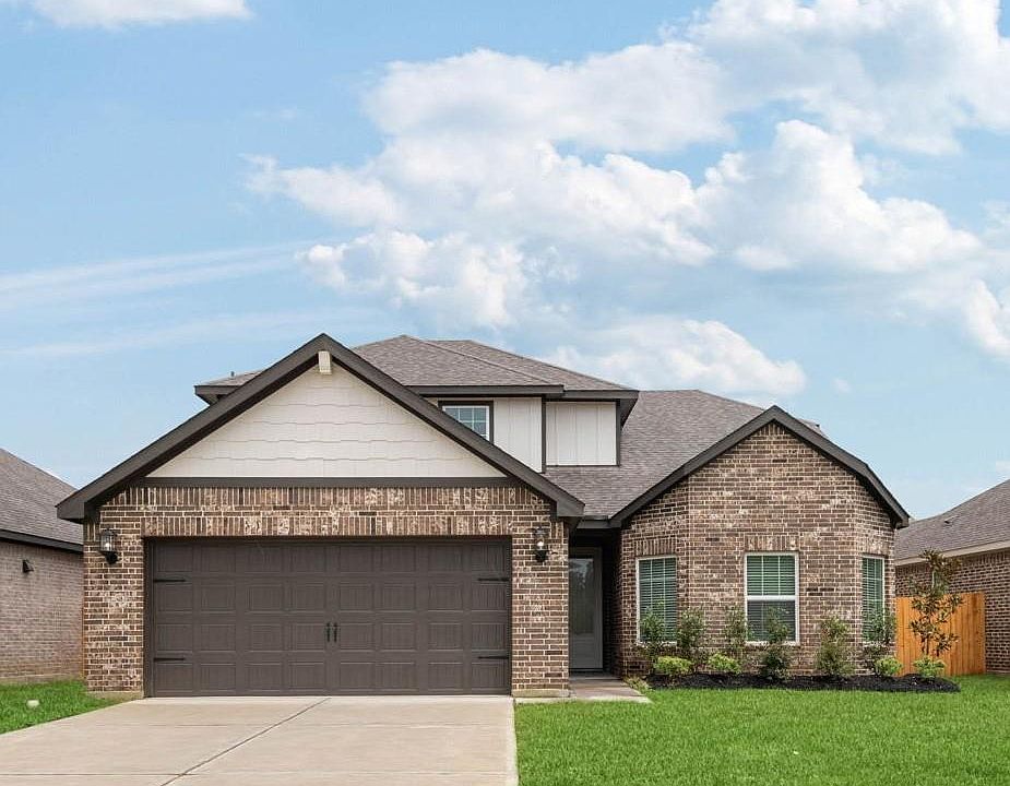 1st image of 21550 Bluebonnet Bay Dr