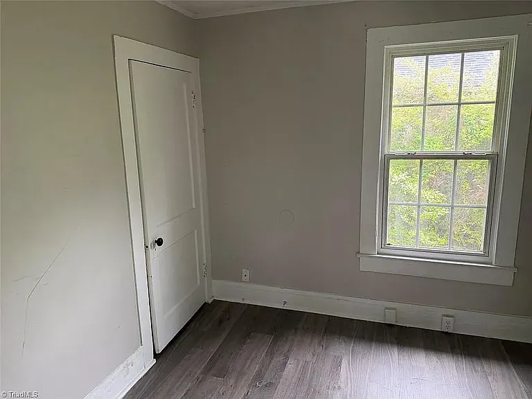 4224 Ogburn Ave — Photo 8