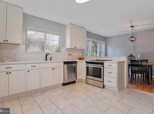 627 Carl Ave, Glen Burnie, MD 21060