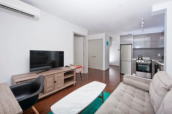 Rented by NOVO | media 28
