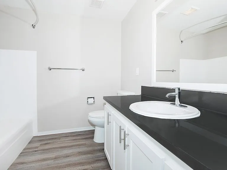 Highlander East — Photo 7