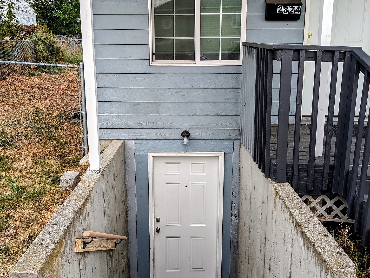 2 bed, 700 sqft, $1,200 — Photo 2