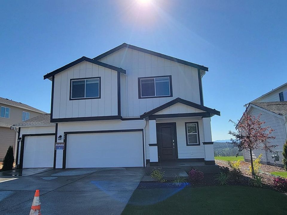 1st image of 160 NE Belfair Station Drive #11