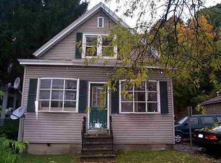 597 Congress St, Troy, NY 12180