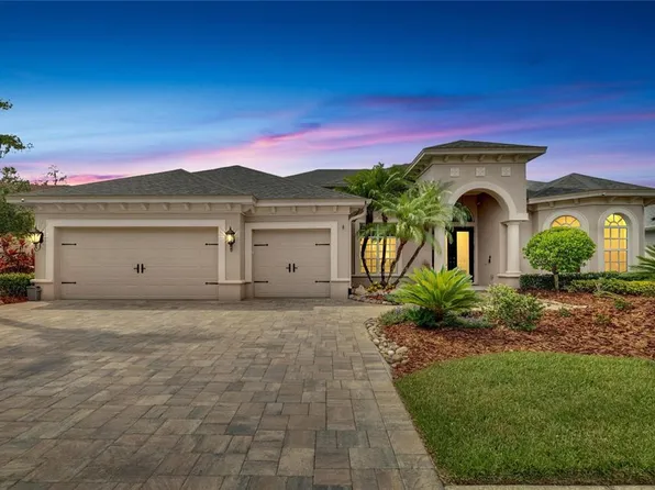 27124 Winged Elm Dr, Zephyrhills, FL 33544